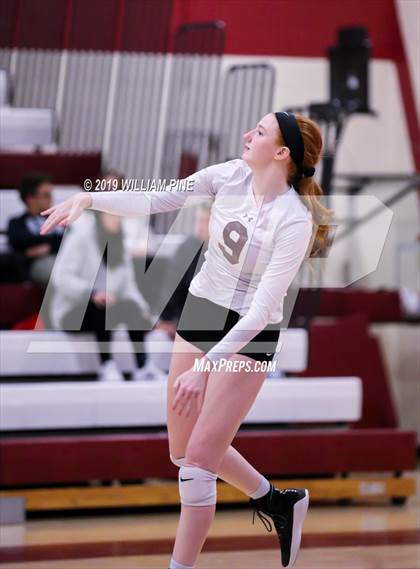 Thumbnail 3 in Pine Bush vs. Ossining (NYSPHSAA Class AA Regional Semifinal) photogallery.