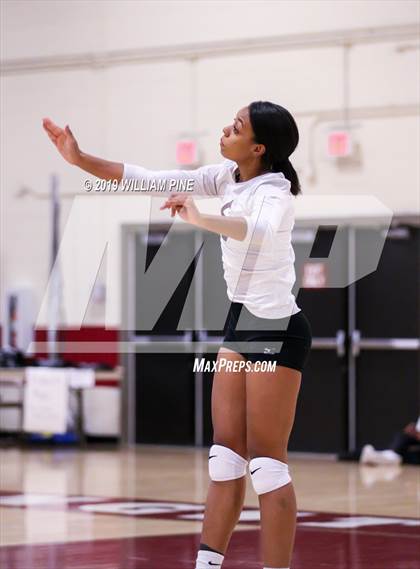 Thumbnail 2 in Pine Bush vs. Ossining (NYSPHSAA Class AA Regional Semifinal) photogallery.