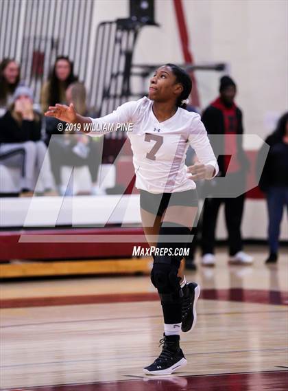 Thumbnail 3 in Pine Bush vs. Ossining (NYSPHSAA Class AA Regional Semifinal) photogallery.
