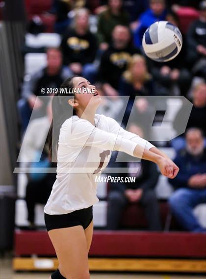 Thumbnail 2 in Pine Bush vs. Ossining (NYSPHSAA Class AA Regional Semifinal) photogallery.