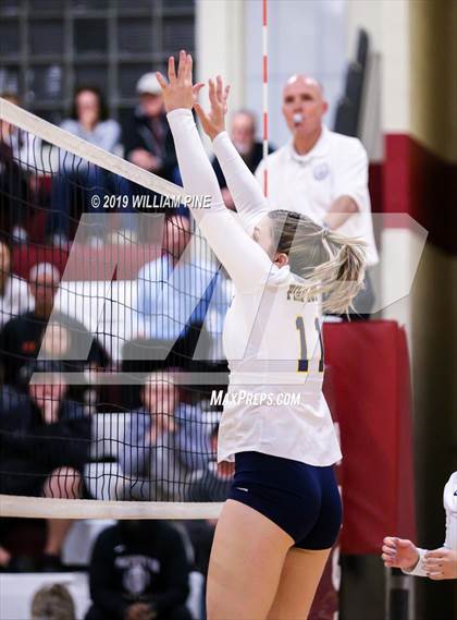 Thumbnail 3 in Pine Bush vs. Ossining (NYSPHSAA Class AA Regional Semifinal) photogallery.