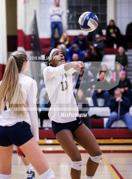 Thumbnail 1 in Pine Bush vs. Ossining (NYSPHSAA Class AA Regional Semifinal) photogallery.