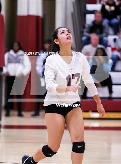 Thumbnail 2 in Pine Bush vs. Ossining (NYSPHSAA Class AA Regional Semifinal) photogallery.