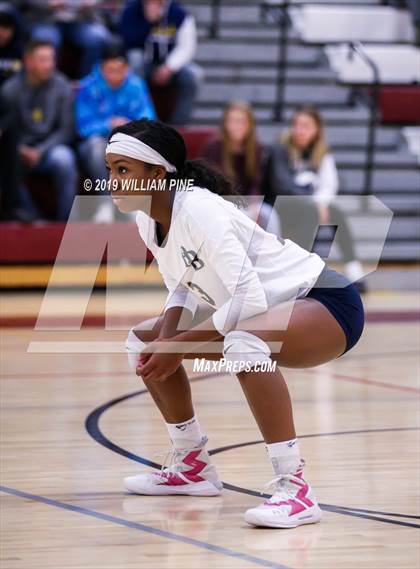 Thumbnail 2 in Pine Bush vs. Ossining (NYSPHSAA Class AA Regional Semifinal) photogallery.