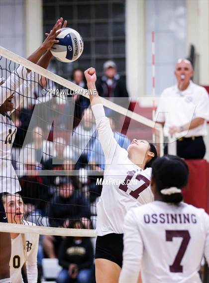 Thumbnail 2 in Pine Bush vs. Ossining (NYSPHSAA Class AA Regional Semifinal) photogallery.