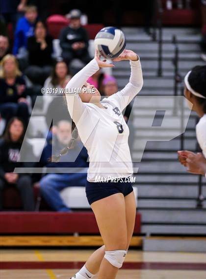 Thumbnail 2 in Pine Bush vs. Ossining (NYSPHSAA Class AA Regional Semifinal) photogallery.