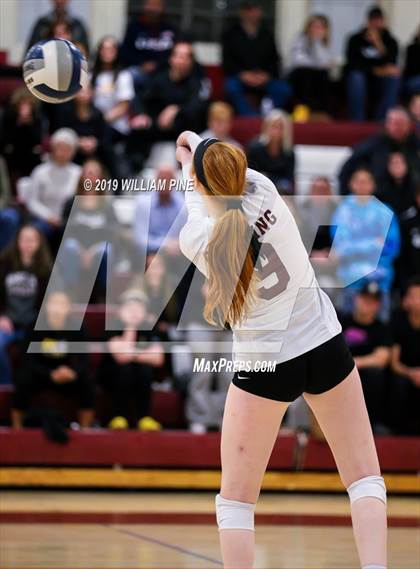 Thumbnail 3 in Pine Bush vs. Ossining (NYSPHSAA Class AA Regional Semifinal) photogallery.