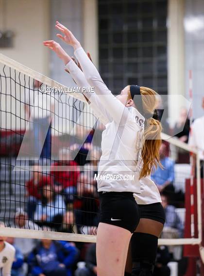 Thumbnail 1 in Pine Bush vs. Ossining (NYSPHSAA Class AA Regional Semifinal) photogallery.