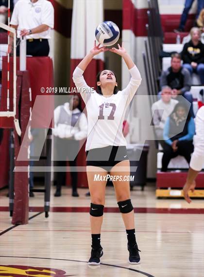Thumbnail 3 in Pine Bush vs. Ossining (NYSPHSAA Class AA Regional Semifinal) photogallery.