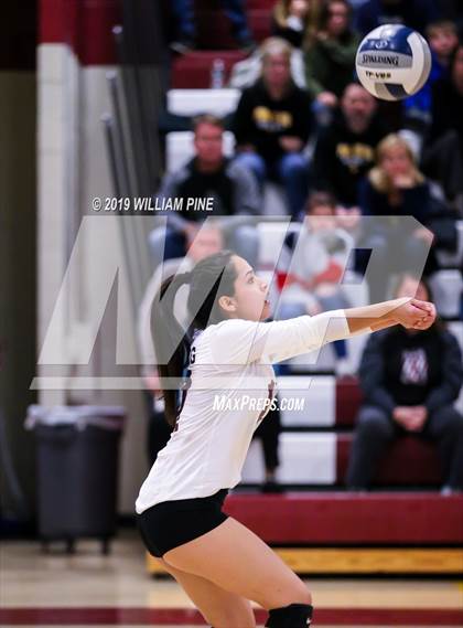 Thumbnail 2 in Pine Bush vs. Ossining (NYSPHSAA Class AA Regional Semifinal) photogallery.