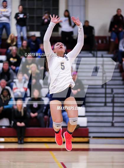 Thumbnail 1 in Pine Bush vs. Ossining (NYSPHSAA Class AA Regional Semifinal) photogallery.