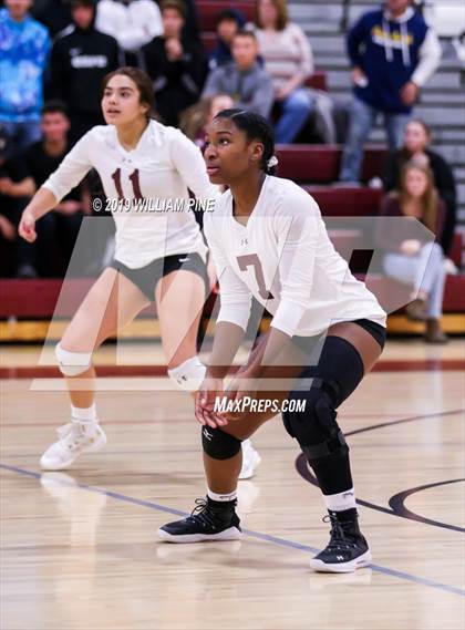 Thumbnail 2 in Pine Bush vs. Ossining (NYSPHSAA Class AA Regional Semifinal) photogallery.