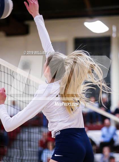 Thumbnail 2 in Pine Bush vs. Ossining (NYSPHSAA Class AA Regional Semifinal) photogallery.