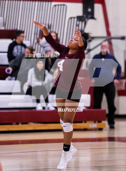 Thumbnail 2 in Pine Bush vs. Ossining (NYSPHSAA Class AA Regional Semifinal) photogallery.