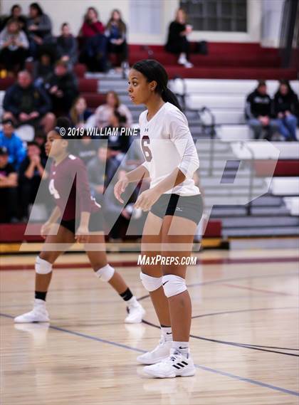 Thumbnail 2 in Pine Bush vs. Ossining (NYSPHSAA Class AA Regional Semifinal) photogallery.