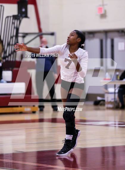 Thumbnail 2 in Pine Bush vs. Ossining (NYSPHSAA Class AA Regional Semifinal) photogallery.