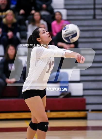 Thumbnail 3 in Pine Bush vs. Ossining (NYSPHSAA Class AA Regional Semifinal) photogallery.