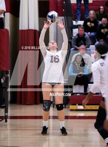 Thumbnail 2 in Pine Bush vs. Ossining (NYSPHSAA Class AA Regional Semifinal) photogallery.