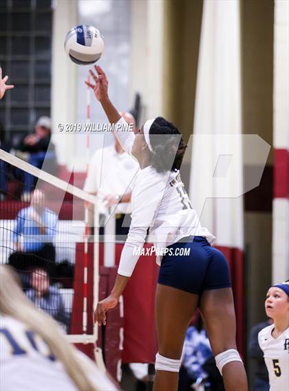 Thumbnail 3 in Pine Bush vs. Ossining (NYSPHSAA Class AA Regional Semifinal) photogallery.
