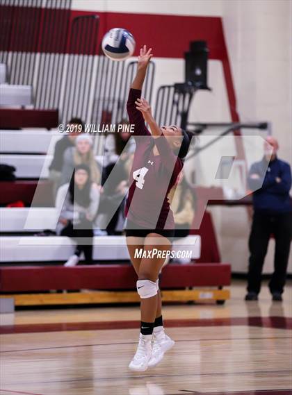 Thumbnail 3 in Pine Bush vs. Ossining (NYSPHSAA Class AA Regional Semifinal) photogallery.
