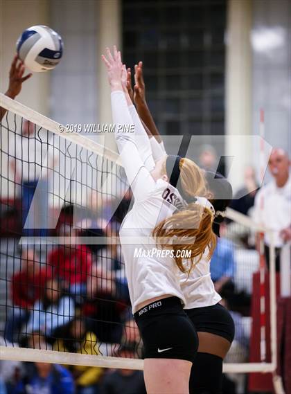Thumbnail 1 in Pine Bush vs. Ossining (NYSPHSAA Class AA Regional Semifinal) photogallery.