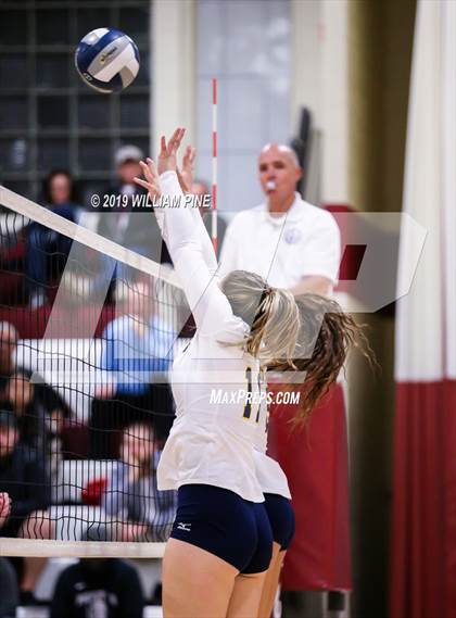 Thumbnail 3 in Pine Bush vs. Ossining (NYSPHSAA Class AA Regional Semifinal) photogallery.