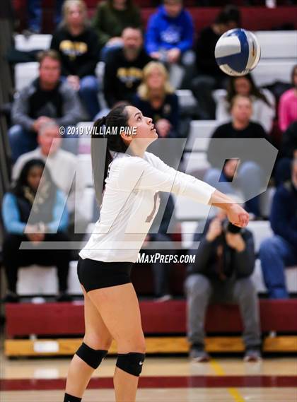 Thumbnail 3 in Pine Bush vs. Ossining (NYSPHSAA Class AA Regional Semifinal) photogallery.