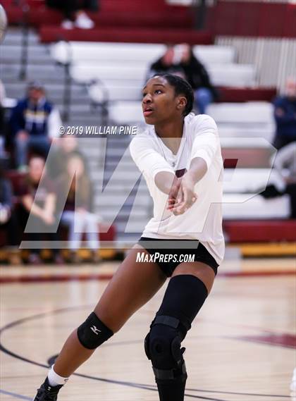 Thumbnail 3 in Pine Bush vs. Ossining (NYSPHSAA Class AA Regional Semifinal) photogallery.