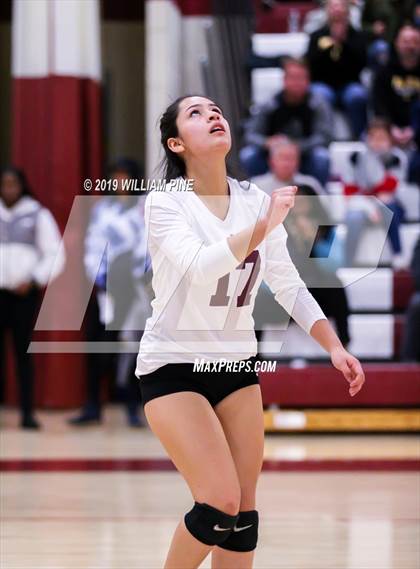 Thumbnail 3 in Pine Bush vs. Ossining (NYSPHSAA Class AA Regional Semifinal) photogallery.