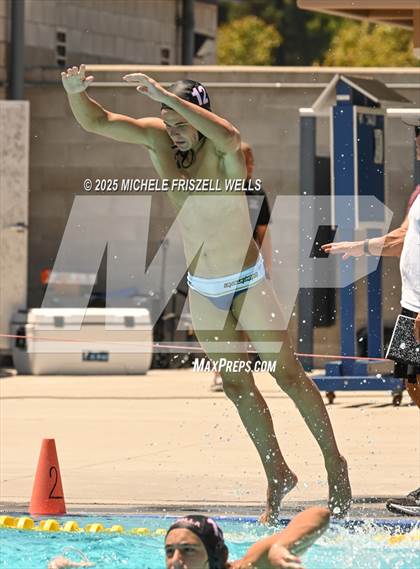 Thumbnail 3 in La Jolla vs Torrey Pines (18th Annual Draz Classic) photogallery.