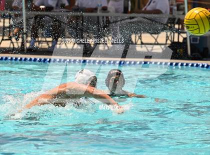 Thumbnail 2 in La Jolla vs Torrey Pines (18th Annual Draz Classic) photogallery.