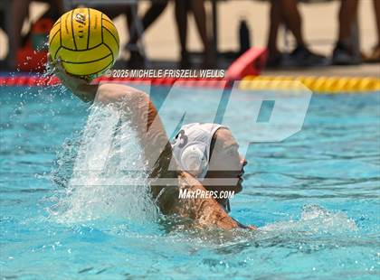 Thumbnail 2 in La Jolla vs Torrey Pines (18th Annual Draz Classic) photogallery.