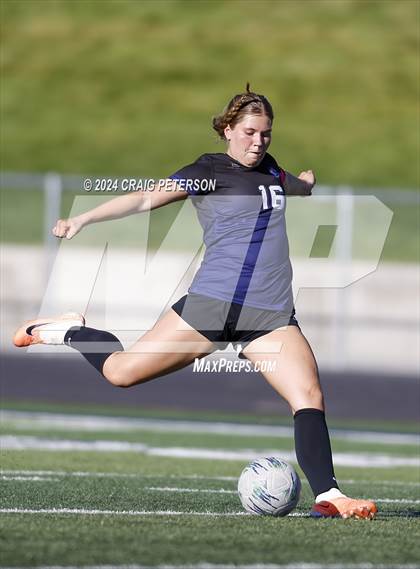 Thumbnail 2 in Mountain Crest @ Ridgeline photogallery.