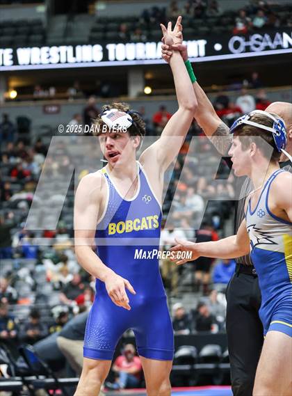 Thumbnail 2 in CHSAA State Championship (2A/3A Session One) photogallery.