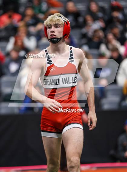 Thumbnail 3 in CHSAA State Championship (2A/3A Session One) photogallery.