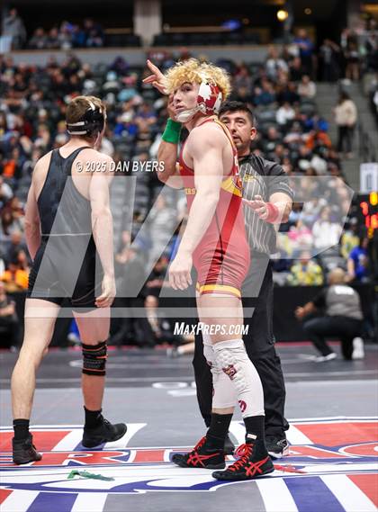 Thumbnail 3 in CHSAA State Championship (2A/3A Session One) photogallery.