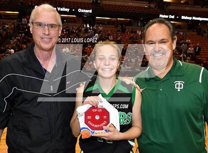 Thumbnail 1 in Glendora vs. Thousand Oaks (CIF SS DIV 3AA Final) photogallery.
