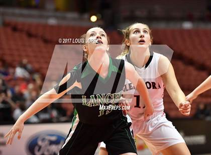 Thumbnail 2 in Glendora vs. Thousand Oaks (CIF SS DIV 3AA Final) photogallery.