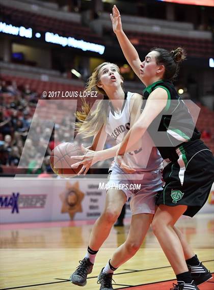 Thumbnail 1 in Glendora vs. Thousand Oaks (CIF SS DIV 3AA Final) photogallery.