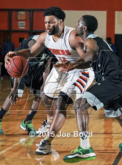 Thumbnail 3 in Butler @ Grissom photogallery.