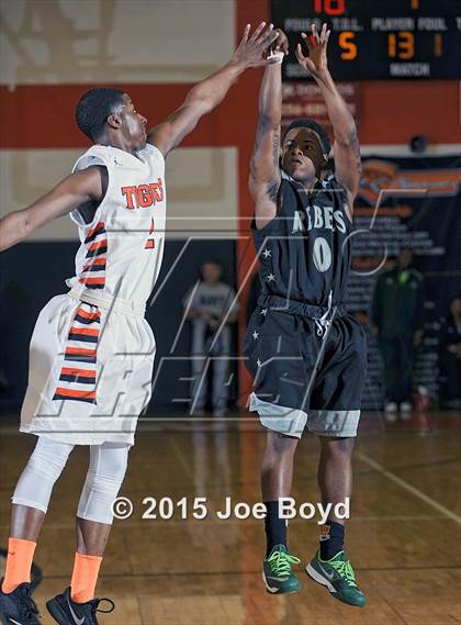 Thumbnail 1 in Butler @ Grissom photogallery.