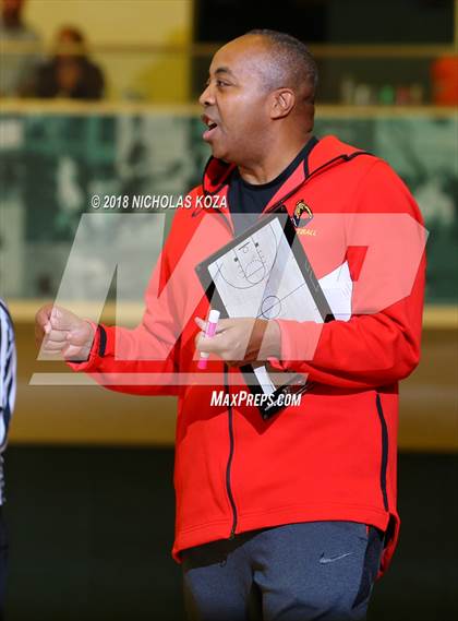 Thumbnail 2 in Crossroads vs. Taft (St. Monica Tournament) photogallery.
