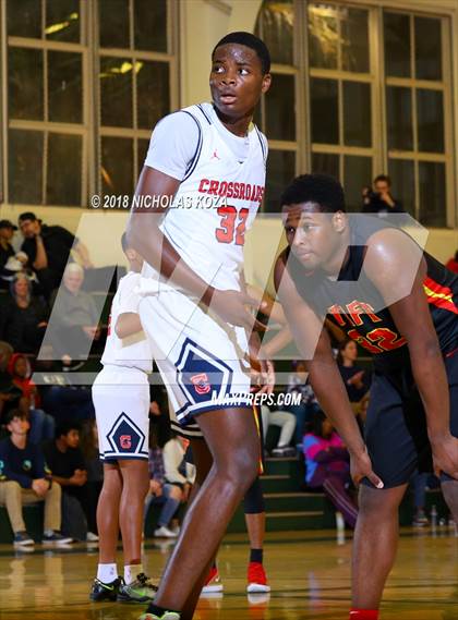 Thumbnail 1 in Crossroads vs. Taft (St. Monica Tournament) photogallery.