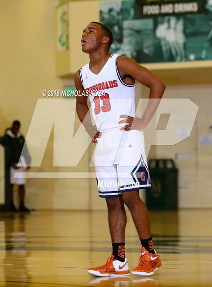 Thumbnail 1 in Crossroads vs. Taft (St. Monica Tournament) photogallery.