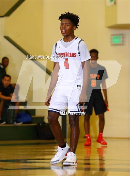 Thumbnail 3 in Crossroads vs. Taft (St. Monica Tournament) photogallery.