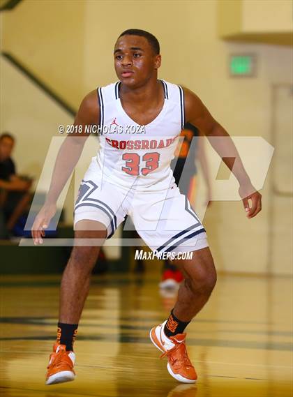 Thumbnail 1 in Crossroads vs. Taft (St. Monica Tournament) photogallery.