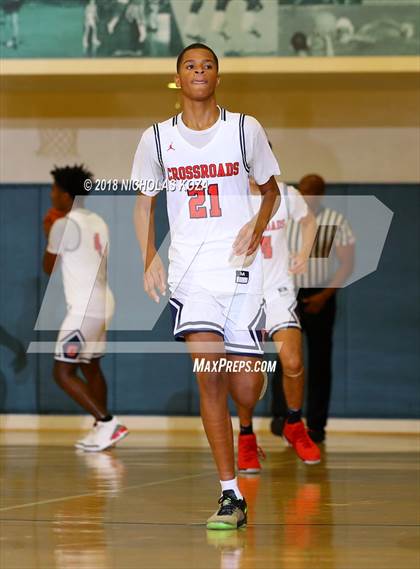 Thumbnail 1 in Crossroads vs. Taft (St. Monica Tournament) photogallery.