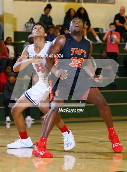 Thumbnail 1 in Crossroads vs. Taft (St. Monica Tournament) photogallery.