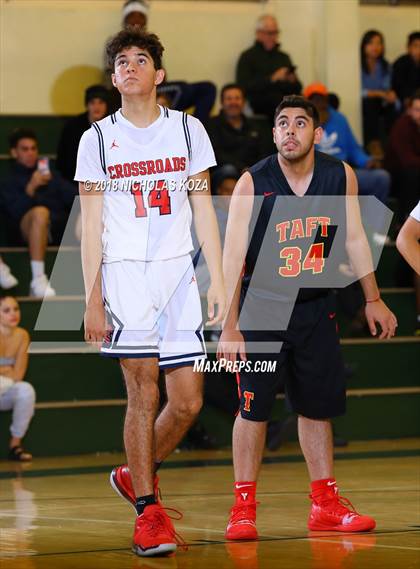 Thumbnail 3 in Crossroads vs. Taft (St. Monica Tournament) photogallery.