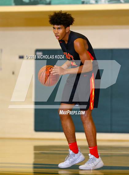 Thumbnail 2 in Crossroads vs. Taft (St. Monica Tournament) photogallery.